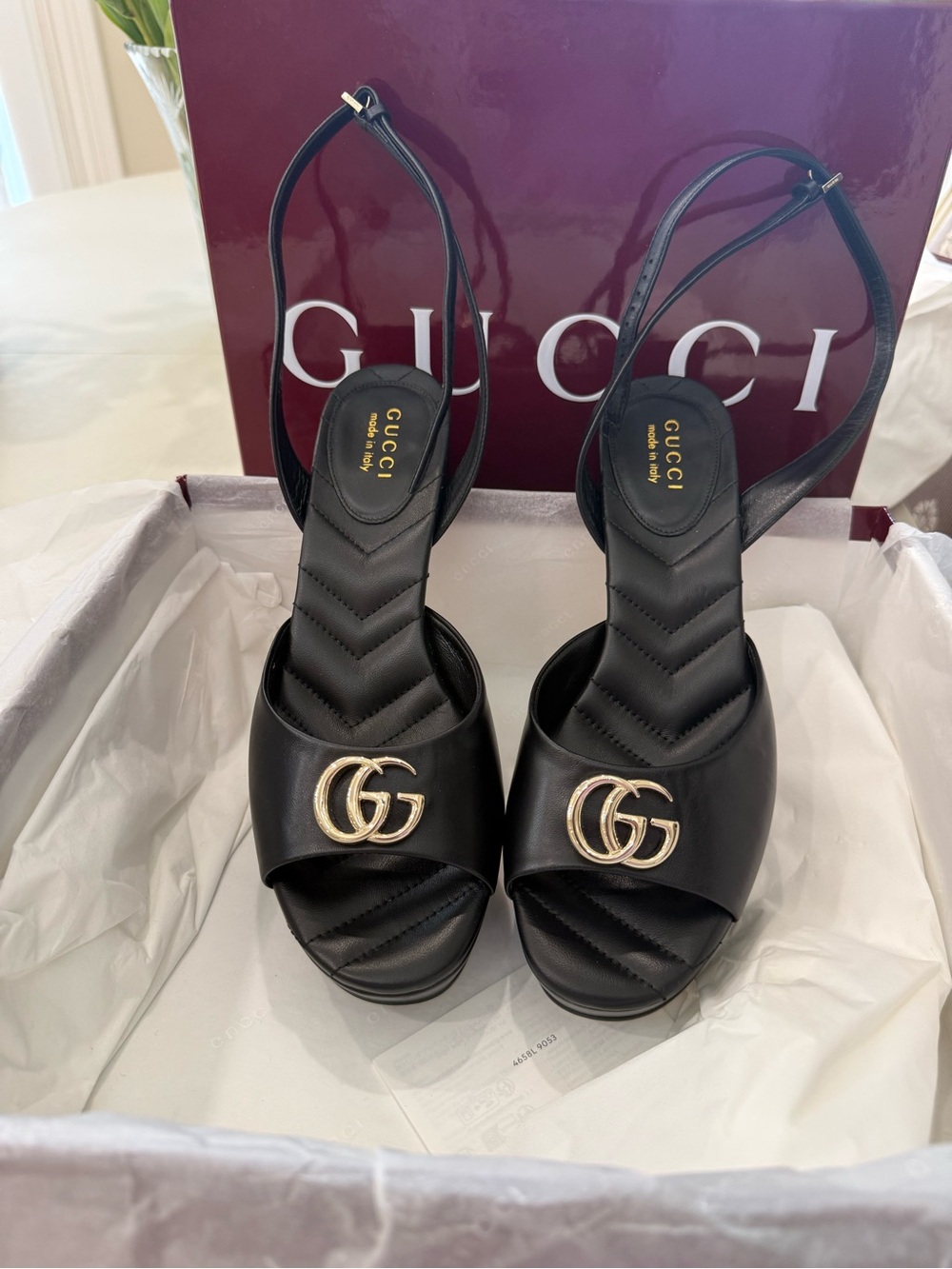 Gucci Women's Platform Sandal with Double G - Brand New
